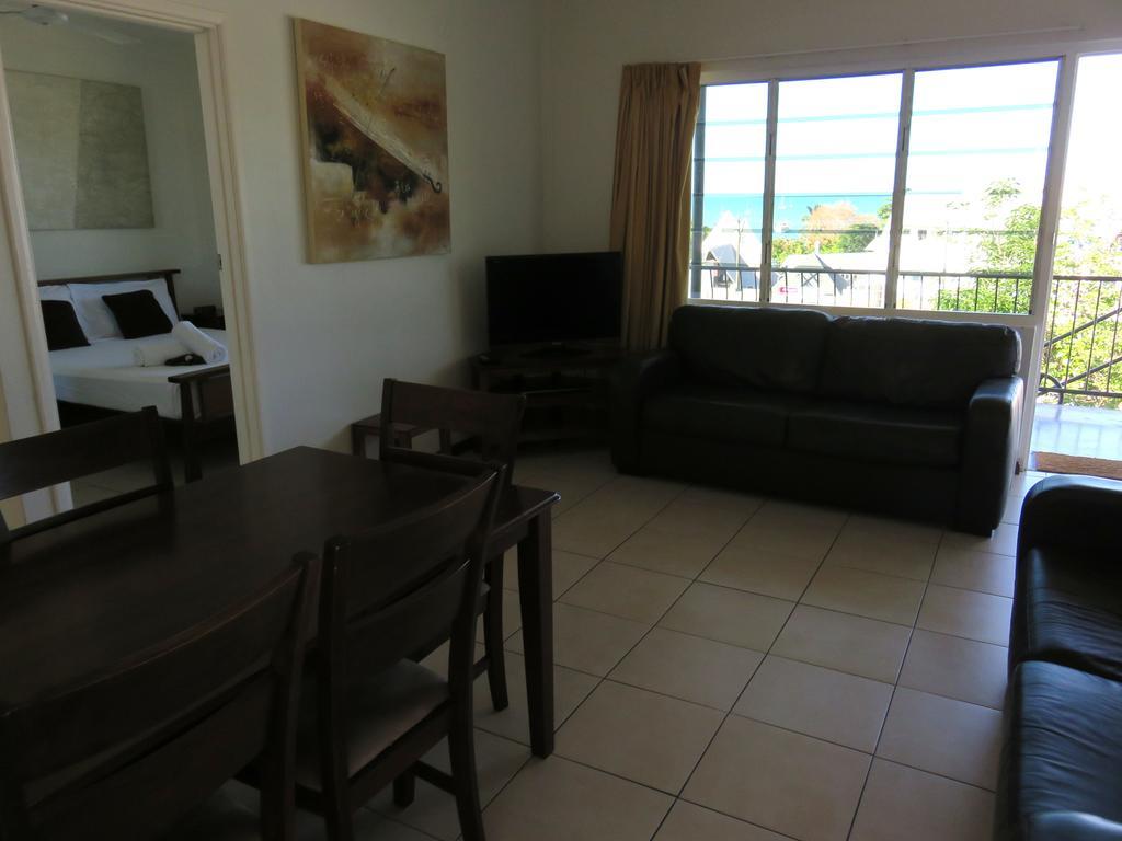 Airlie Beach Apartments Room photo