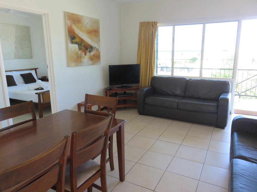 Airlie Beach Apartments Room photo